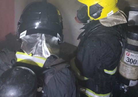 Celular explode e causa incêndio em residência no Distrito Industrial