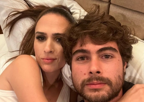 Tatá Werneck comenta 'volume' de Rafa Vitti em foto na praia