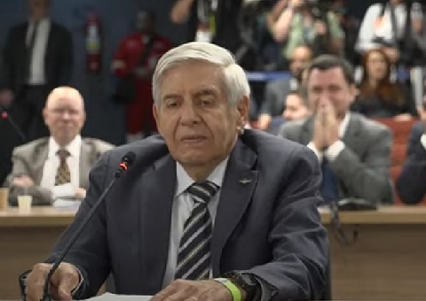 General Heleno opta pelo silêncio em depoimento sobre golpe 