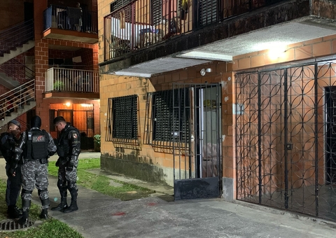 Jovem é morto a tiros dentro de apartamento no Prosamim
