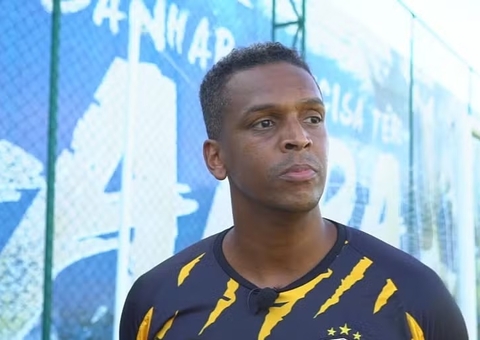 Jogador Jô é preso no aeroporto de Guarulhos em SP