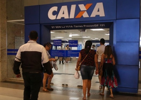 Caixa libera abono salarial para nascidos em julho e agosto