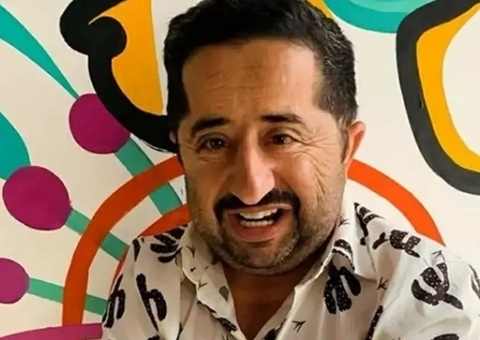 Humorista Bolachinha sofre acidente durante programa da Record 