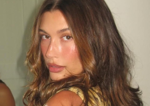 Hailey Bieber exibe mão sem aliança após briga com Justin; veja