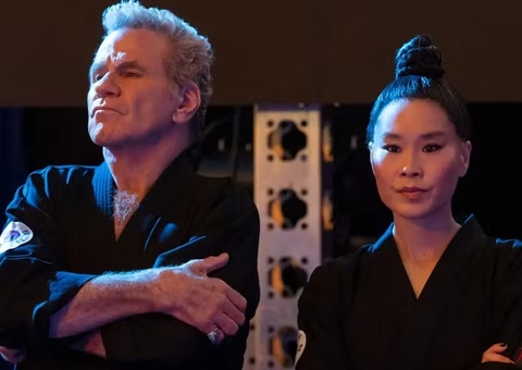 Martin Kove, de Cobra Kai, é retirado de evento após morder atriz