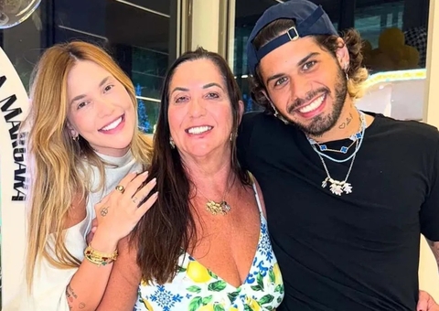 Mãe de Virginia se pronuncia após curtida em post criticando a filha