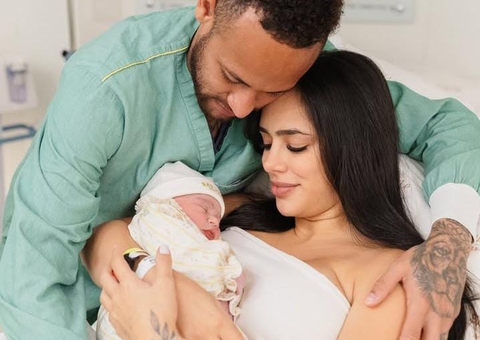 Bruna Biancardi e Neymar mostram primeiras fotos da filha Mel