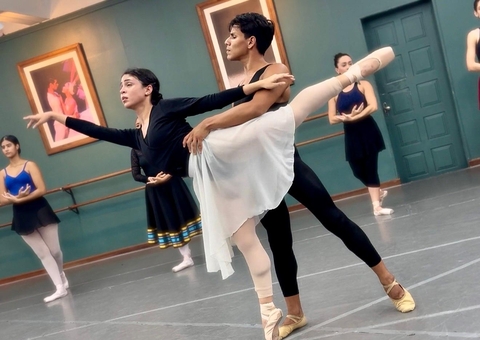 Balé Giselle abre programação da Série Encontro das Águas no Teatro Amazonas