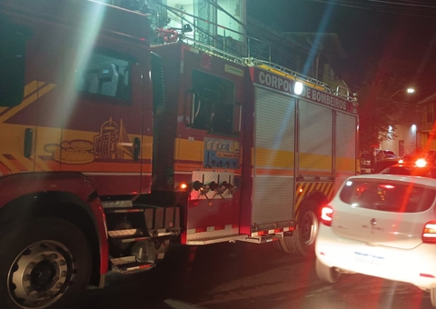Incêndio atinge casa de idosa no São José