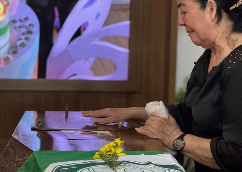 Comoção marca velório de psicólogo assassinado em Manaus