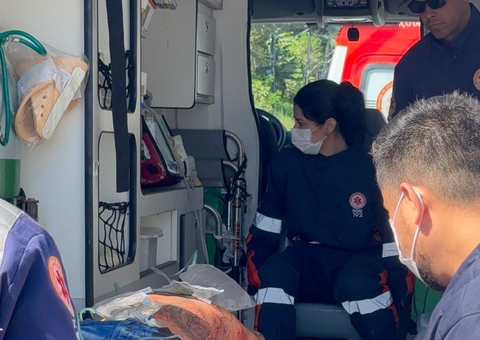 Homem morre e outro fica ferido em tiroteio dentro de clínica no Parque das Laranjeiras