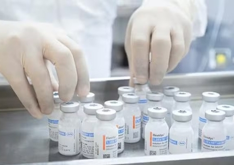 EUA investiga morte de criança após uso do Elevidys, remédio que custa quase R$ 20 milhões 