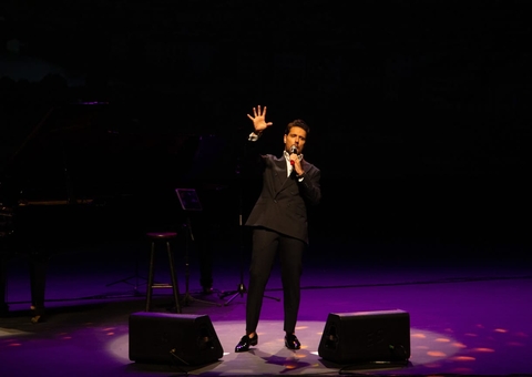 Tenor Thiago Arancam apresenta espetáculo “Uma Viagem Pela Itália” em Manaus