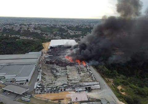 Fogo em fábricas de Manaus foi controlado, diz Corpo de Bombeiros