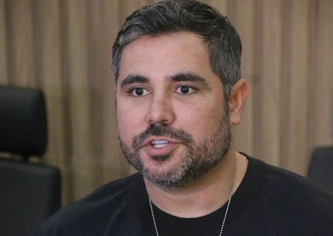 Dupla é presa por aplicar golpes de falsas vendas de armas em Manaus