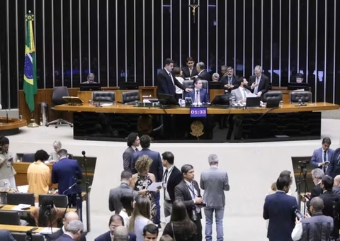 Câmara dos Deputados aprova urgência de projeto que amplia isenção no Imposto de Renda