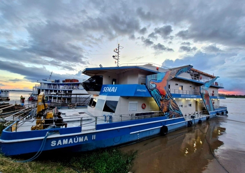 Coari recebe Barco-Escola do Senai com 40 cursos para 500 pessoas