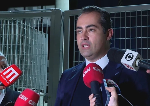 Advogado de ex-assessor de Bolsonaro é barrado ao tentar acompanhar julgamento no STF