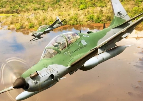 Conheça o caça da FAB que interceptou avião da Venezuela no Amazonas 