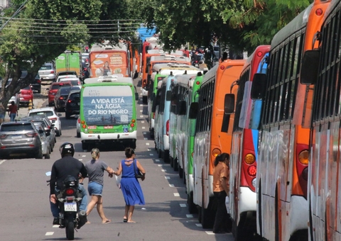 Rodoviários anunciam nova greve em Manaus