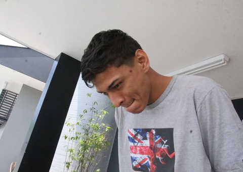 Sorrindo, homem confessa que matou empresário no Manoa por ser 'talarico'