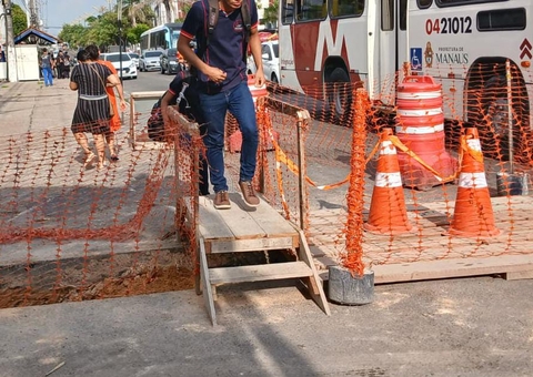 Descaso da Águas de Manaus prejudica alunos na Cidade Nova