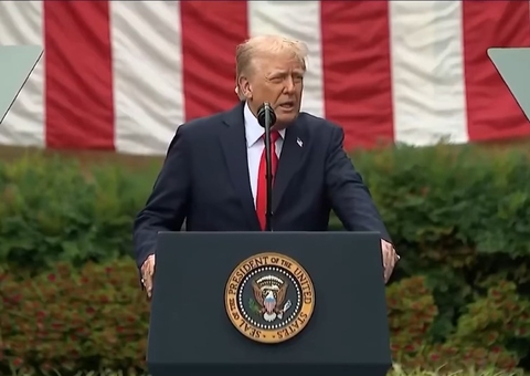 OMS desmente Trump e afirma que Tylenol e vacinas não causam autismo