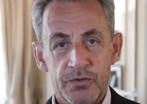 Ex-presidente da França Nicolas Sarkozy é condenado a 5 anos de prisão por associação criminosa