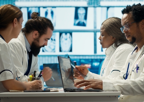 Implantação da Inteligência Artificial em planos de saúde automatiza 95% das autorizações