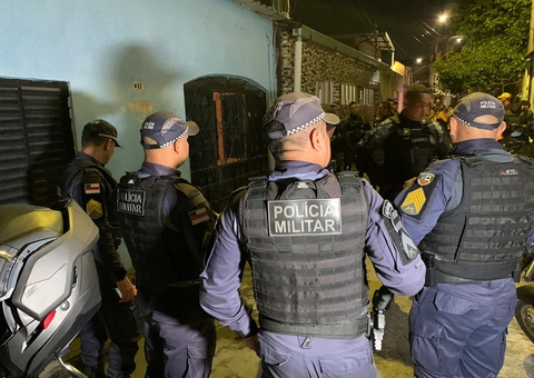 Homem é assassinado a tiros na frente de casa no bairro São José