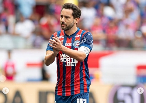 Jogador Everton Ribeiro passa por cirurgia após diagnóstico de câncer