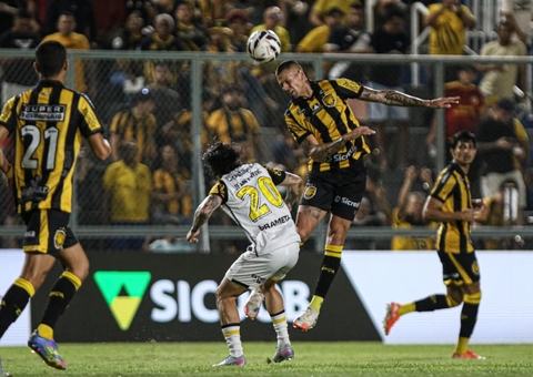 Virada heroica: Amazonas vence Criciúma e respira na luta contra o rebaixamento