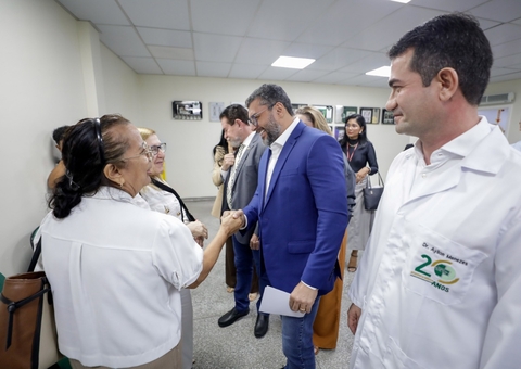 Governo do Amazonas anuncia reajuste de 12,13% para servidores da Saúde