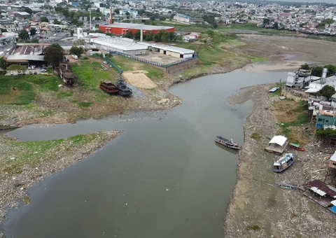 Vazante do Rio Negro diminui velocidade em Manaus; sem risco de seca extrema