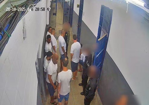 Líderes do CV são transferidos para presídio de segurança máxima no Rio