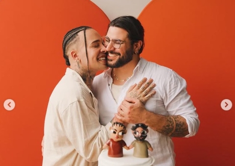 Gloria Groove e Pedro Lopes se casam em São Paulo