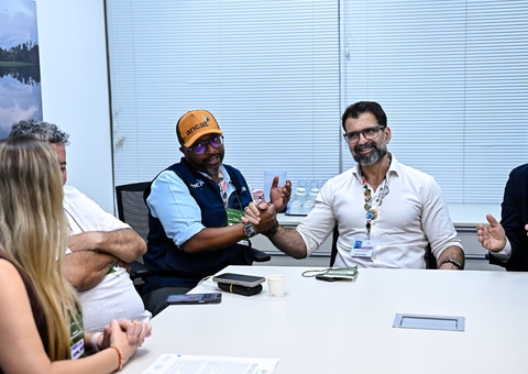 Governo do Amazonas e Ancat firmam parceria na COP 30 para fortalecer gestão de resíduos sólidos