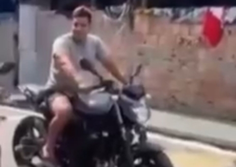 Personal Trainer morre após acelerar moto de cliente e colidir com muro em Manaus