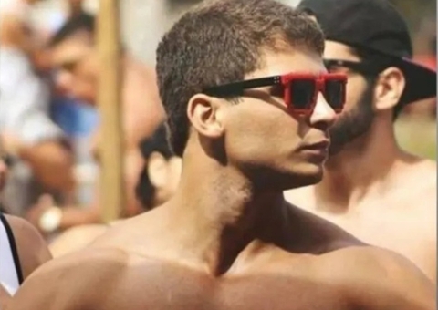 Dez policiais são afastados sob suspeita de agredir homem que deu 60 socos na namorada