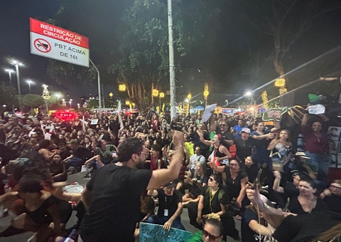 Professores da Rede Municipal protestam contra Reforma da Previdência na Ponta Negra