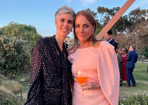 Heloísa Perissé engata namoro com diretora de TV