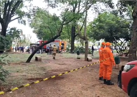 Incêndio atinge ministério em Brasília