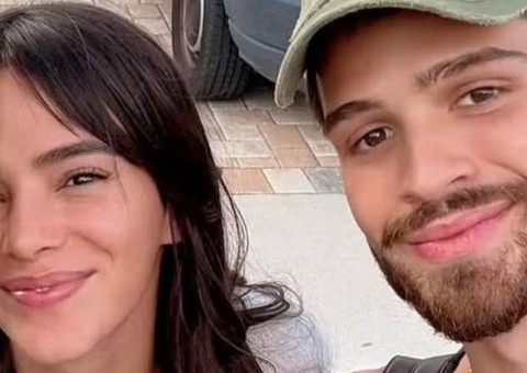 João Guilherme faz tatuagem em homenagem ao cachorro que adotou com Marquezine