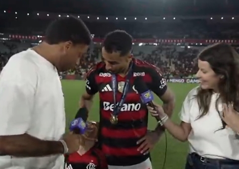 Filho de Danilo, do Flamengo, rouba a cena ao dizer ser torcedor do Fluminense em entrevista; vídeo