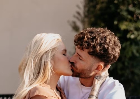 Karoline Lima e Léo Pereira reatam namoro e surgem em fotos românticas