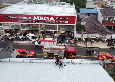 Instalador de painéis sofre descarga elétrica durante serviço em Manaus