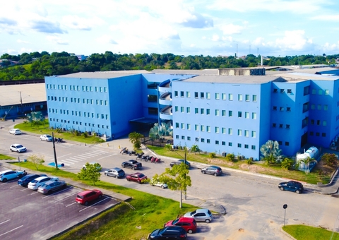 Universidade Nilton Lins abre programa de bolsas com descontos de até 75%