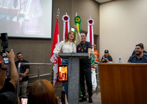 Fernanda Aryel reforça aliança PDT-Avante e pede sensibilidade ao luto de David Almeida