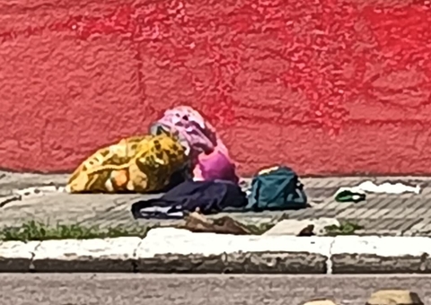 Polícia detona explosivo e prende homem que levava artefato na mochila em ônibus no Centro