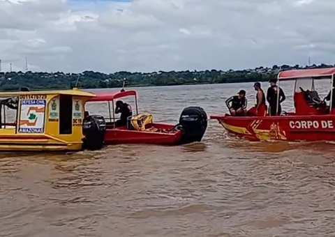 Buscas por desaparecidos em naufrágio mobilizam equipes de Manaus a Parintins